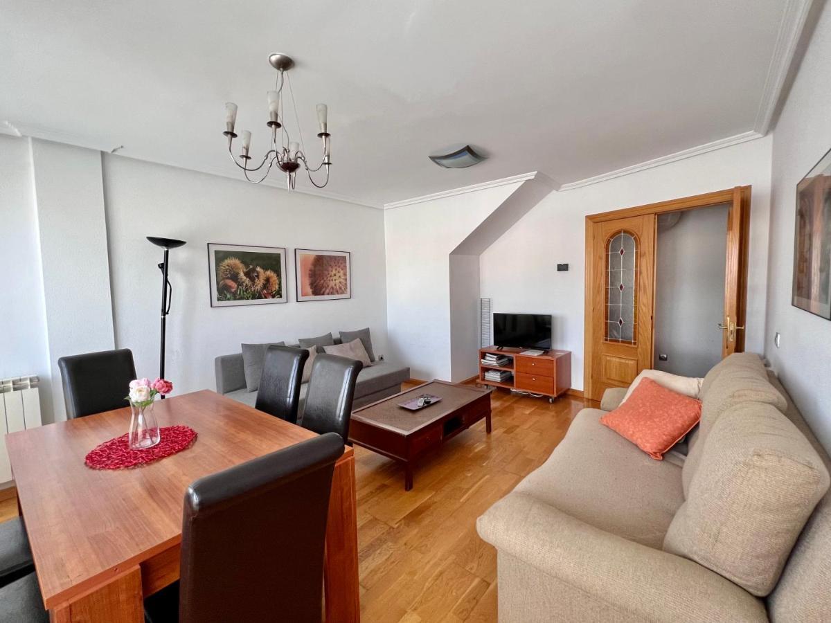 Housingleon - Conde Duplex Con Garaje Gratuito Leilighet Eksteriør bilde